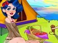 Spil Crystal og Avas campingtur  online