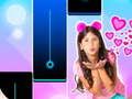 Spil Maria Clara og JP Piano Game Tiles  online
