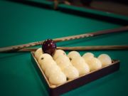 Spil Billard 3D Russian Pyramid online Spil Billard 3D Russian Pyramid online