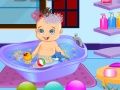 Spil Sød baby badning  online