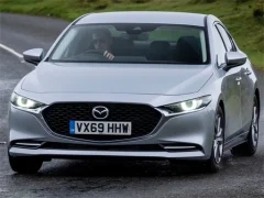 Spil Mazda 3 Sedan online