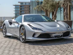 Spil Ferrari F8 Tributo Puzzle online