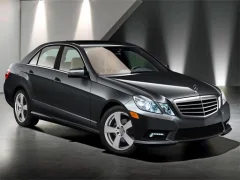 Spil E-Class Sedan Puzz online