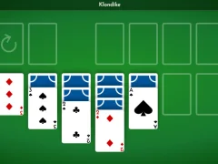 Spil xLeague Solitaire online