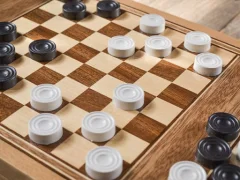 Spil Checkers Two Player online