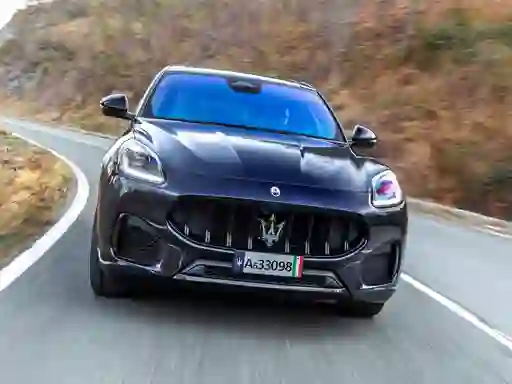 Spil Maserati Grecale Puzzle online