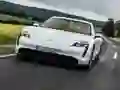 Spil Porsche Taycan online