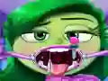 Spil Inside Out Disgust Throat Surgery online