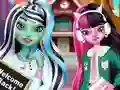 Spil Monster Girls Back To School online