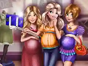 Spil Princesses Pregnant Selfie online