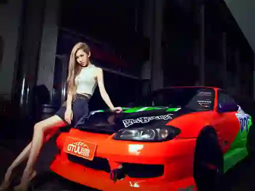 Spil Girls and Cars online