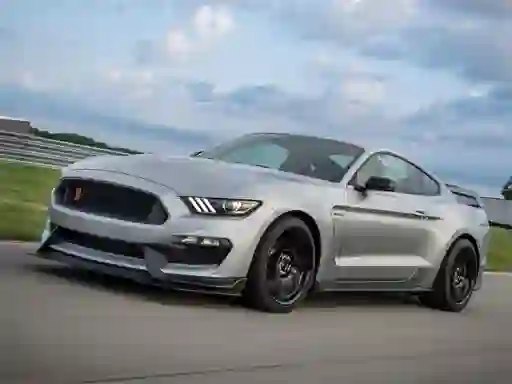 Spil Mustang Shelby Puzzle online