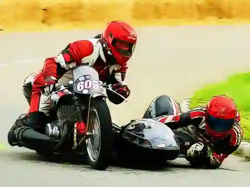 Spil Sidecar Racing Puzzle online