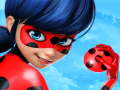 Spil Ladybug Popstar Dress Up online