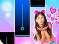 Spil Maria Clara og JP Piano Game Tiles  online