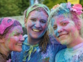Spil Holi Girls stiksav  online